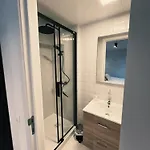 Sarah Apartman *